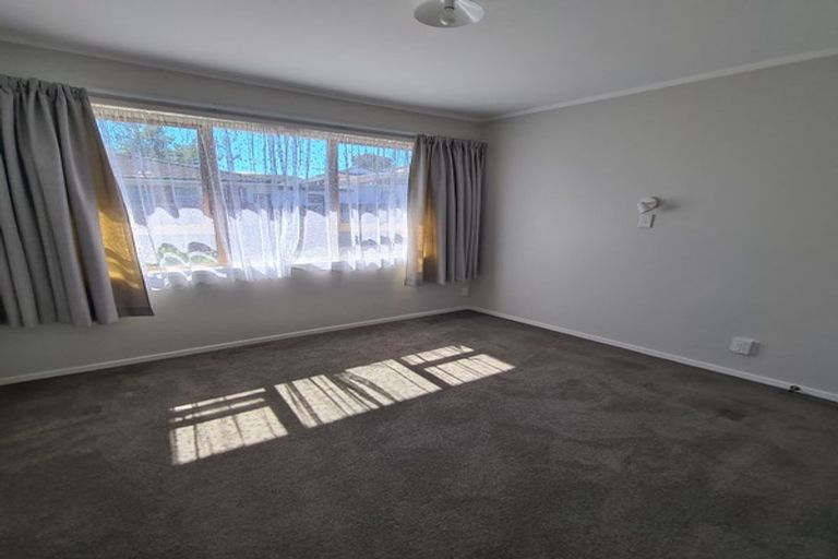 Photo of property in 1/35 Ashdown Place, Pahurehure, Papakura, 2113