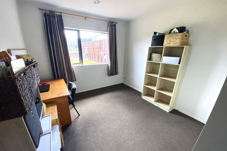 Photo of property in 27 Te Ironui Place, Huntington, Hamilton, 3210