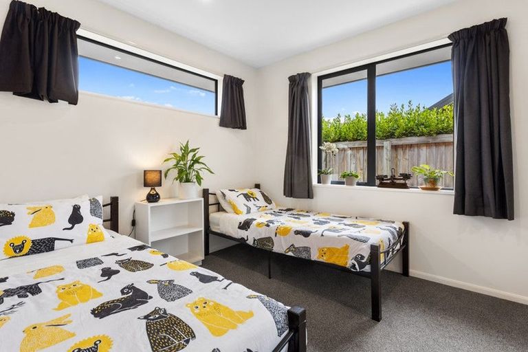 Photo of property in 16 Chestnut Place, Rangiora, 7400