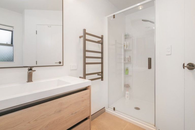 Photo of property in 25 Pacific Place, Whitianga, 3510