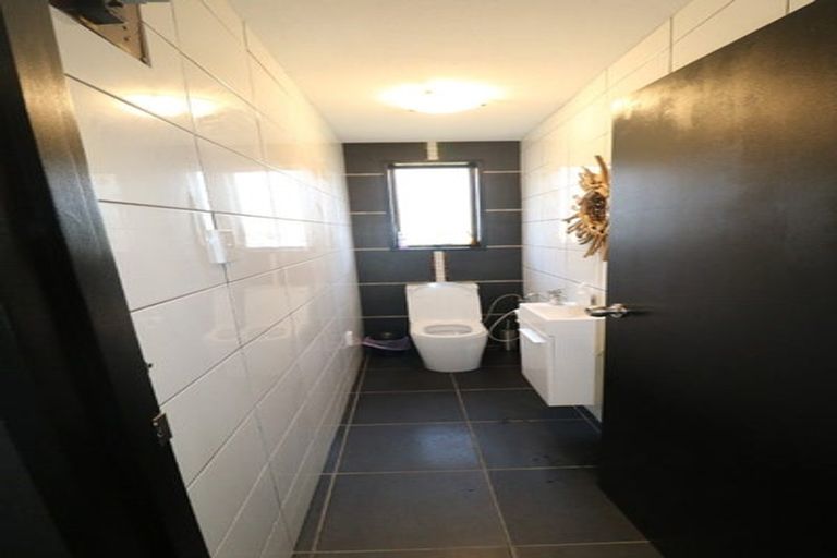 Photo of property in 216 Brockville Road, Brockville, Dunedin, 9011