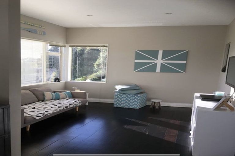 Photo of property in 90 Otaki Street, Miramar, Wellington, 6022