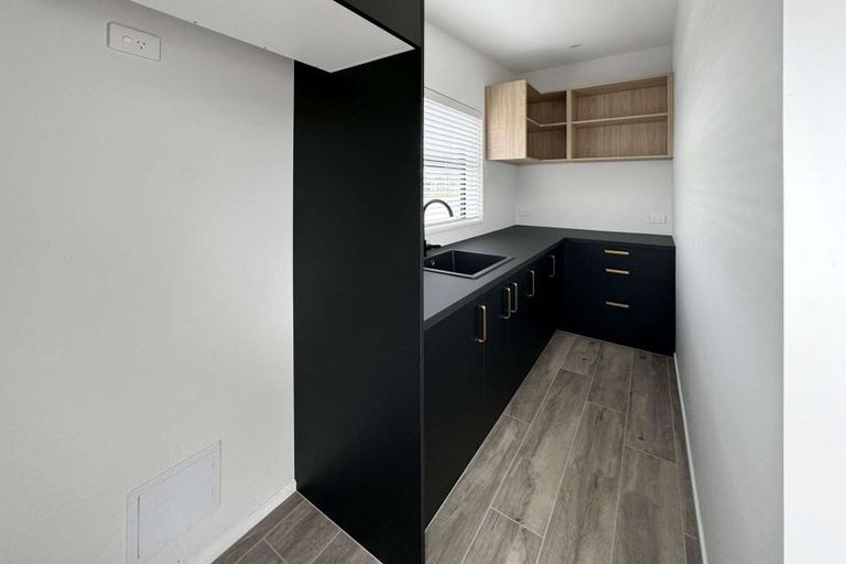 Photo of property in 3 Higgins Street, Woodend, 7610