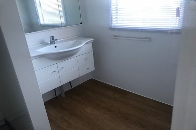 Photo of property in 98 Hokonui Drive, Gore, 9710