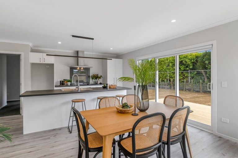 Photo of property in 6 Magnolia Place, Levin, 5510