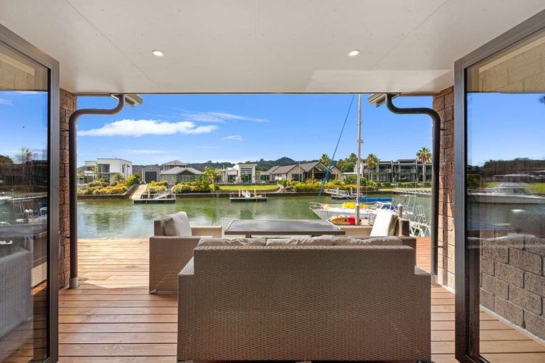 Photo of property in 12 Kelly Place, Whitianga, 3510