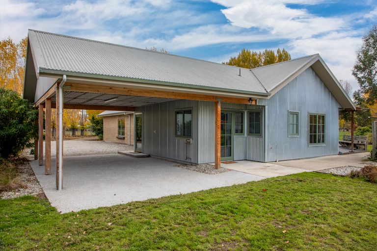 Photo of property in 208 Fisher Lane, Galloway, Alexandra, 9393