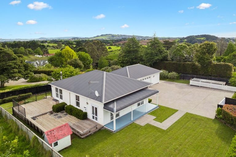 Photo of property in 100 Pukekohe East Road, Pukekohe, 2677