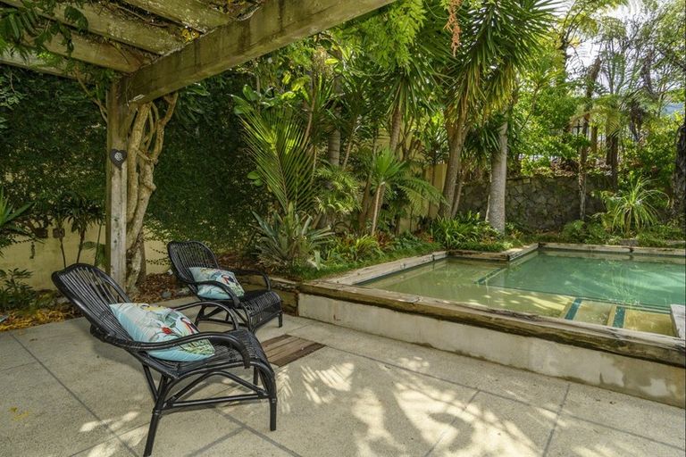 Photo of property in 43 Rewarewa Place, Matua, Tauranga, 3110