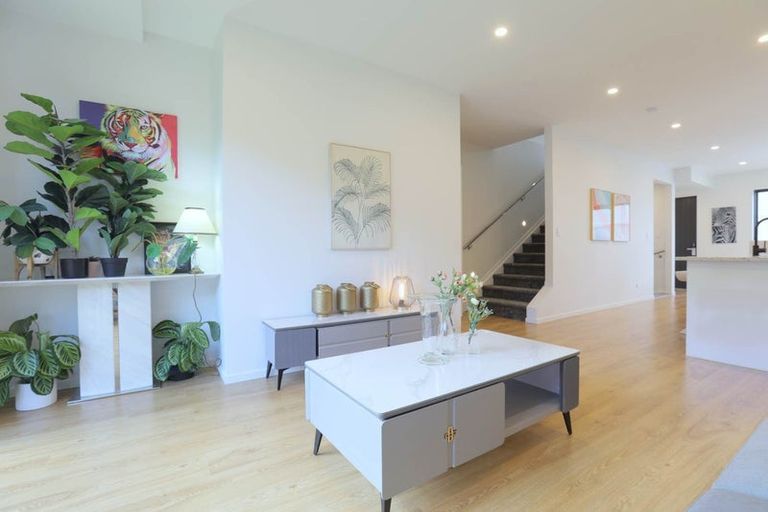 Photo of property in 45 Waka Street, Albany Heights, Auckland, 0632