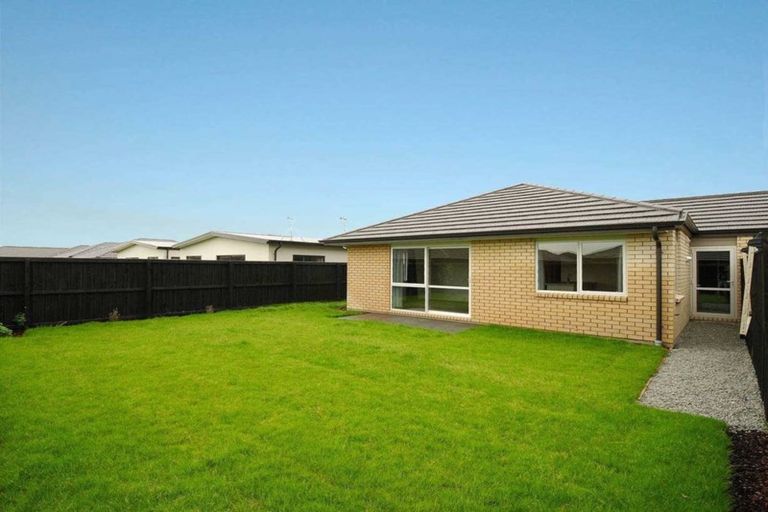 Photo of property in 23 Ragley Way, Rolleston, 7615
