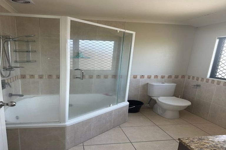 Photo of property in 23 Topland Drive, Flat Bush, Auckland, 2019