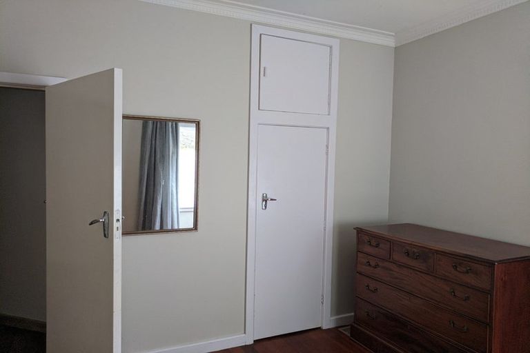 Photo of property in 6 David Crescent, Karori, Wellington, 6012