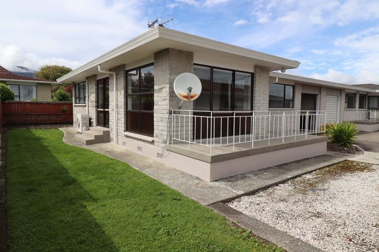 Photo of property in 2/38 Norwich Street, Stoke, Nelson, 7011