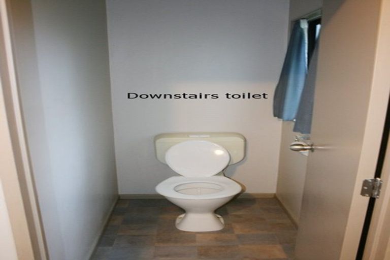 Photo of property in 46 Evans Road, Glen Eden, Auckland, 0602