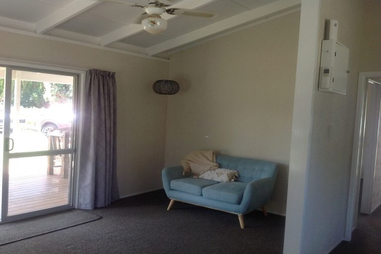 Photo of property in 11 Stack Road, Port Waikato, Tuakau, 2695