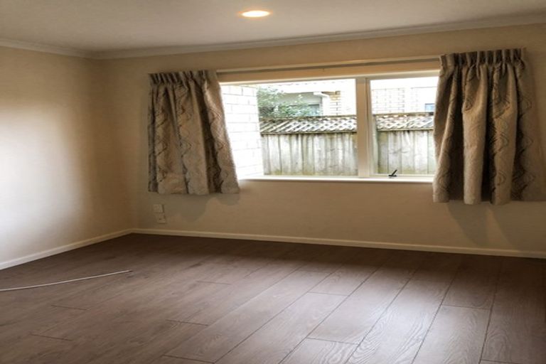 Photo of property in 79 Meadowland Drive, Somerville, Auckland, 2014