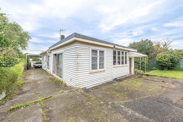 Photo of property in 53 Swiss Avenue, Gonville, Whanganui, 4501