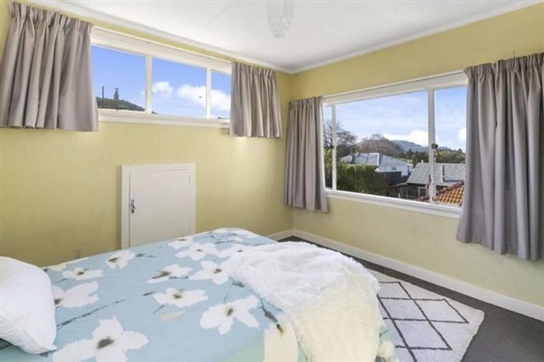 Photo of property in 54 Hawthorn Avenue, Mornington, Dunedin, 9011