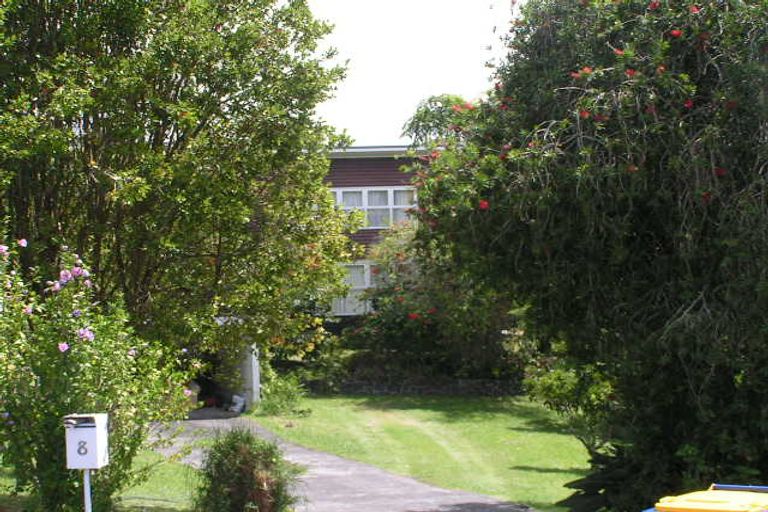 Photo of property in 8 Arthur Crescent, Hauraki, Auckland, 0622