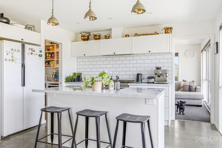 Photo of property in 9 Simon Street, Tawhero, Whanganui, 4501