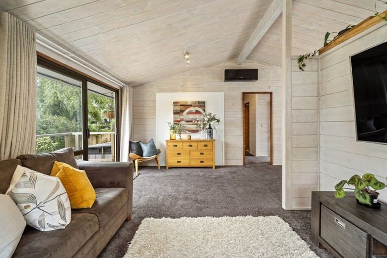 Photo of property in 1/38 Sandiacre Way, Browns Bay, Auckland, 0630