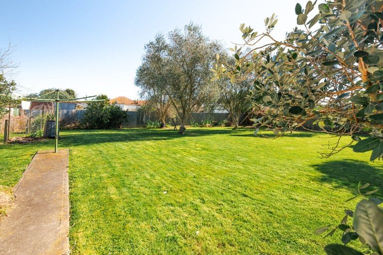 Photo of property in 39 Mcgreevy Street, Waipawa, 4210