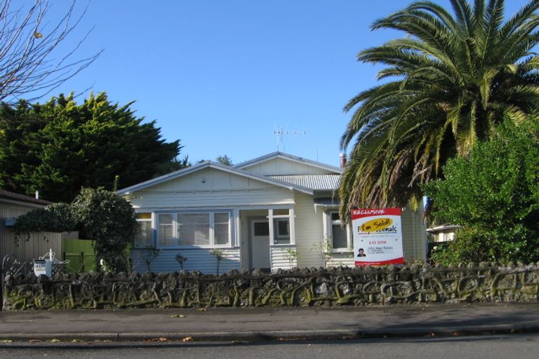 Photo of property in 105 Nelson Crescent, Napier South, Napier, 4110
