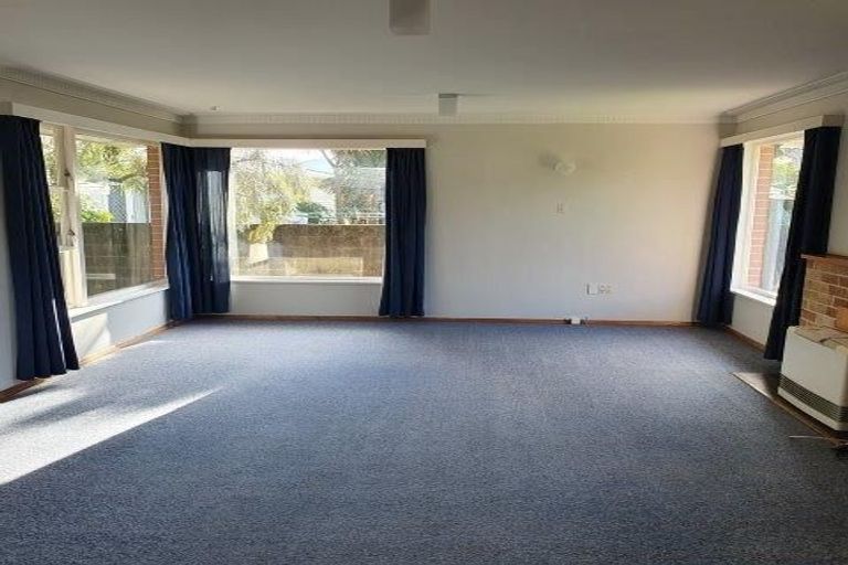 Photo of property in 158 Stokes Valley Road, Stokes Valley, Lower Hutt, 5019