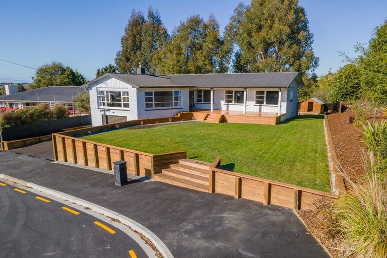 Photo of property in 1 Barker Street, Geraldine, 7930