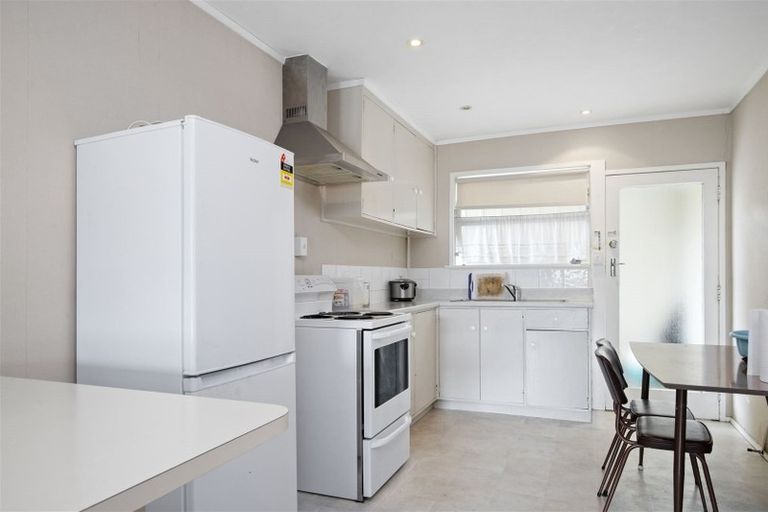 Photo of property in 2/65 Victoria Street, Pukekohe, 2120