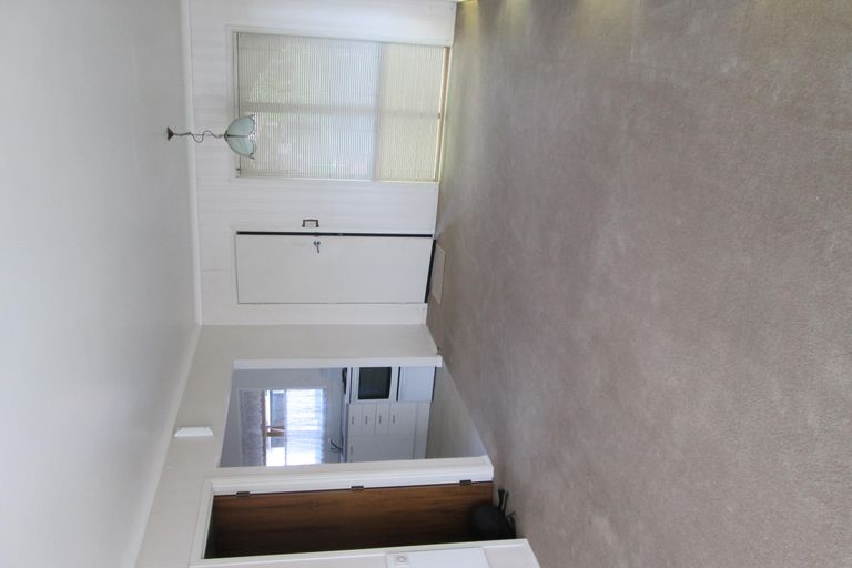 Photo of property in 1/34 Ashdown Place, Pahurehure, Papakura, 2113