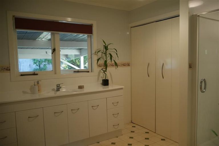 Photo of property in 36a Onerahi Road, Onerahi, Whangarei, 0110