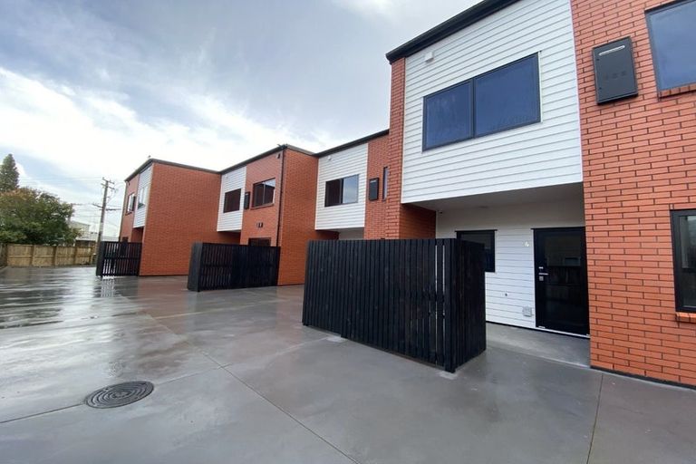 Photo of property in 1/169 Knighton Road, Hillcrest, Hamilton, 3216