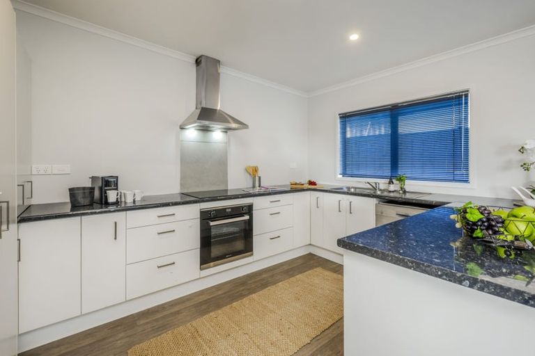 Photo of property in 7b Church Street, Tuakau, 2121