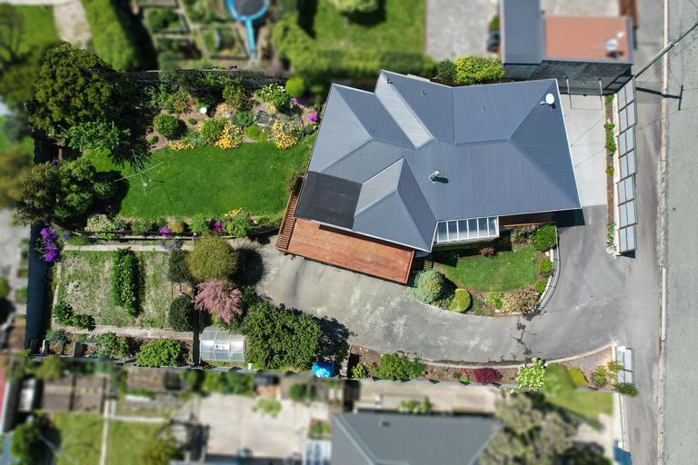 Photo of property in 23 Selwyn Street, South Hill, Oamaru, 9400