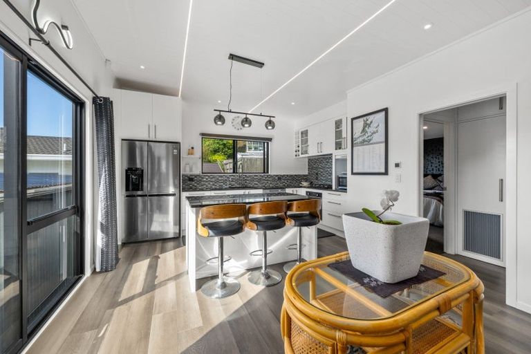 Photo of property in 4a Seaview Crescent, Picton, 7220