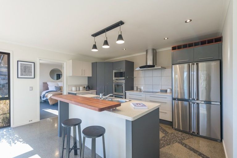 Photo of property in 16 Frenchay Drive, Atawhai, Nelson, 7010