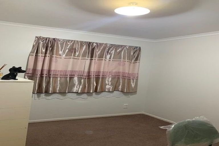Photo of property in 1/9 Great South Road, Papatoetoe, Auckland, 2025