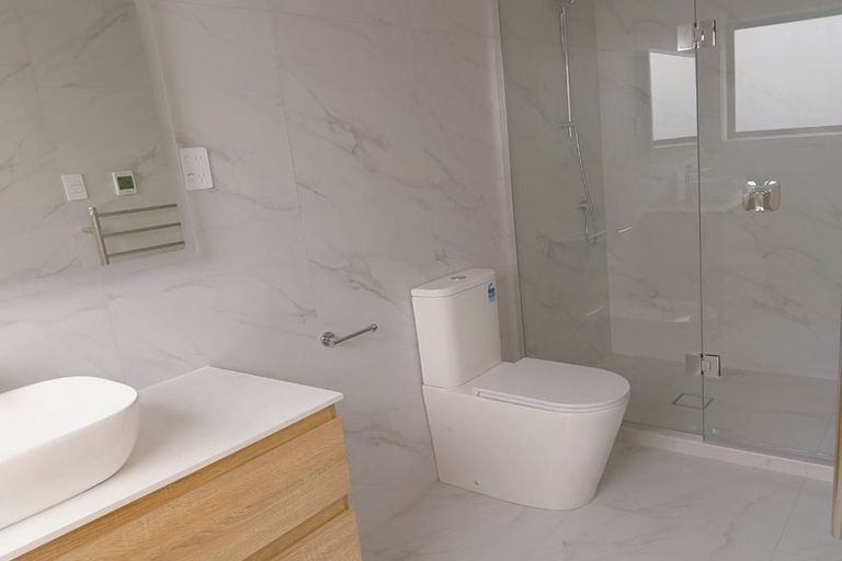 Photo of property in 12 Notre Dame Way, Albany, Auckland, 0632