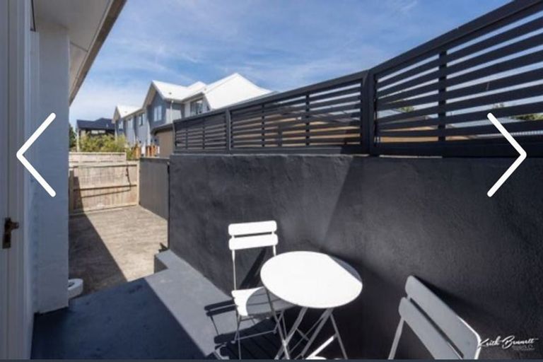 Photo of property in 33 Waiwhetu Road, Waiwhetu, Lower Hutt, 5010