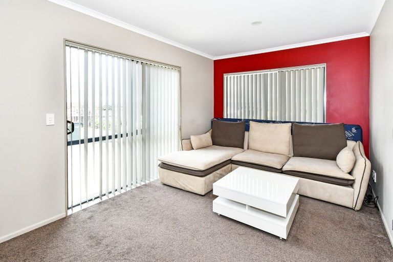 Photo of property in 112 Alfriston Road, Manurewa, Auckland, 2105