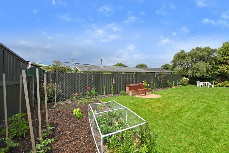 Photo of property in 19 Haylock Grove, Totara Park, Upper Hutt, 5018