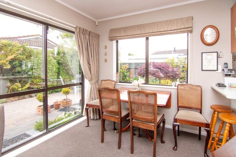 Photo of property in 110 Amberley Avenue, Highbury, Palmerston North, 4412