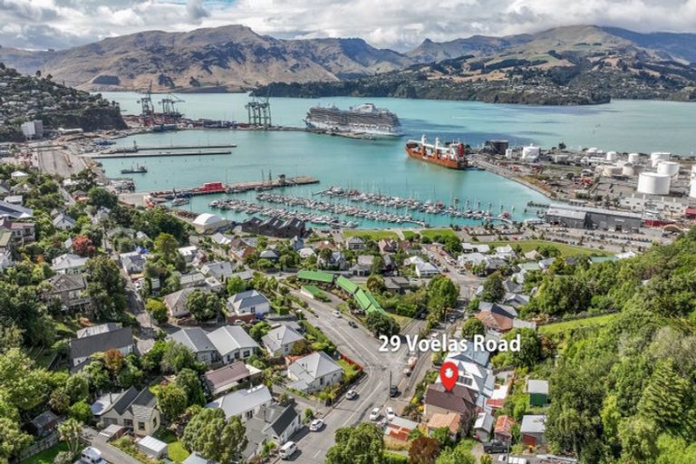 Photo of property in 29 Voelas Road, Lyttelton, 8082
