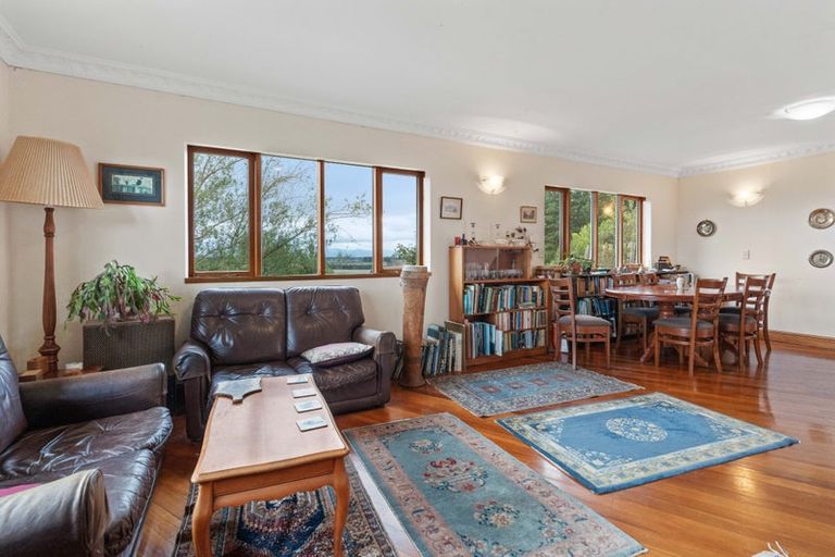 Photo of property in 105 Te Maire Road, Kahutara, Featherston, 5771