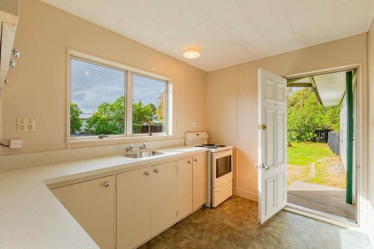 Photo of property in 14 Scott Drive, Flaxmere, Hastings, 4120