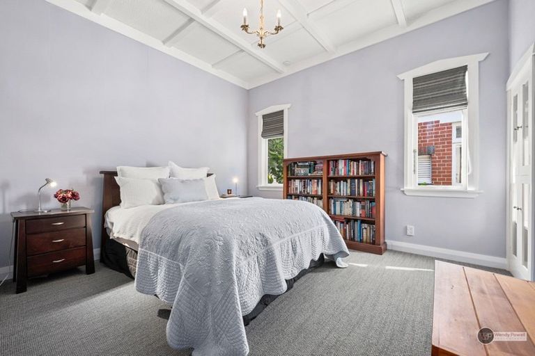 Photo of property in 37 Totara Crescent, Woburn, Lower Hutt, 5010