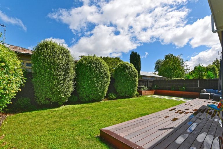 Photo of property in 1/171 Stapletons Road, Richmond, Christchurch, 8013