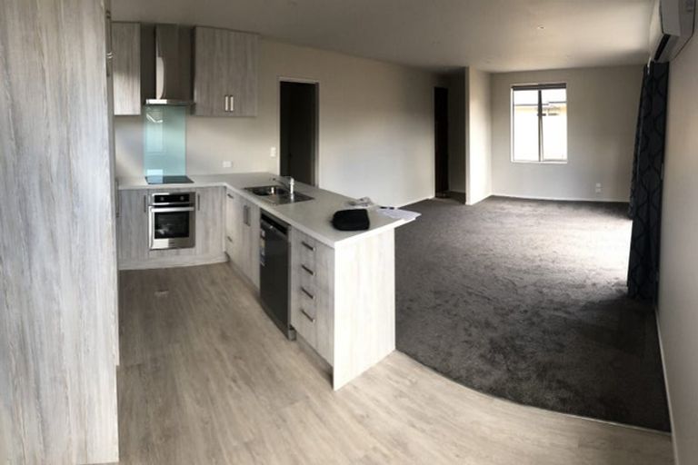 Photo of property in 8 Dunoon Place, Woolston, Christchurch, 8062